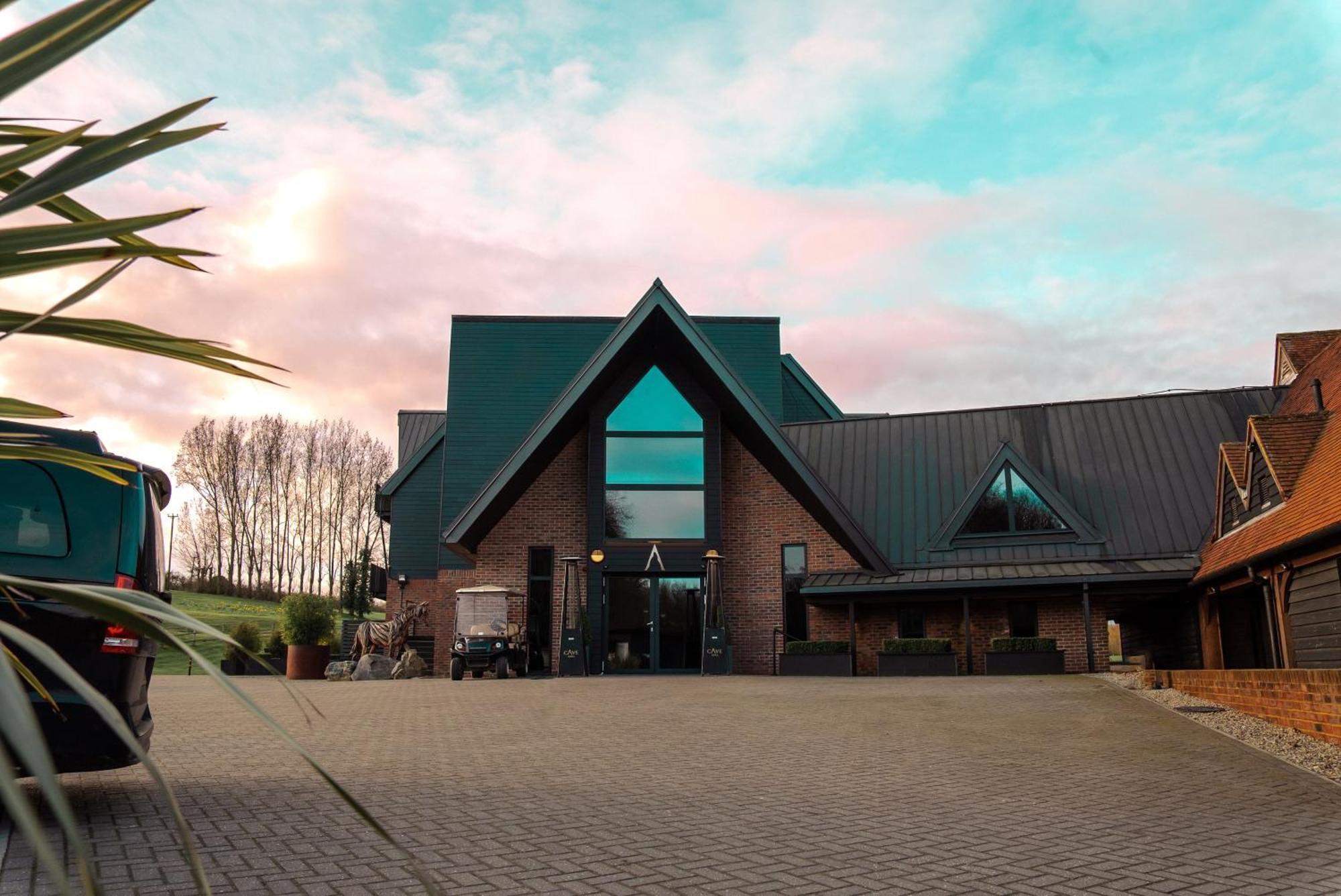 Cave Hotel & Golf Resort Faversham Exterior foto